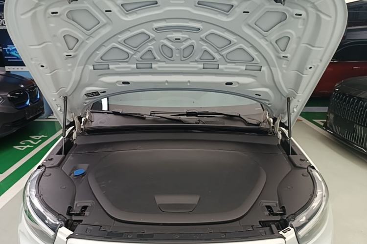 Used Volvo XC40 New Energy 2022 Long-Range PRO Version Engine Bay