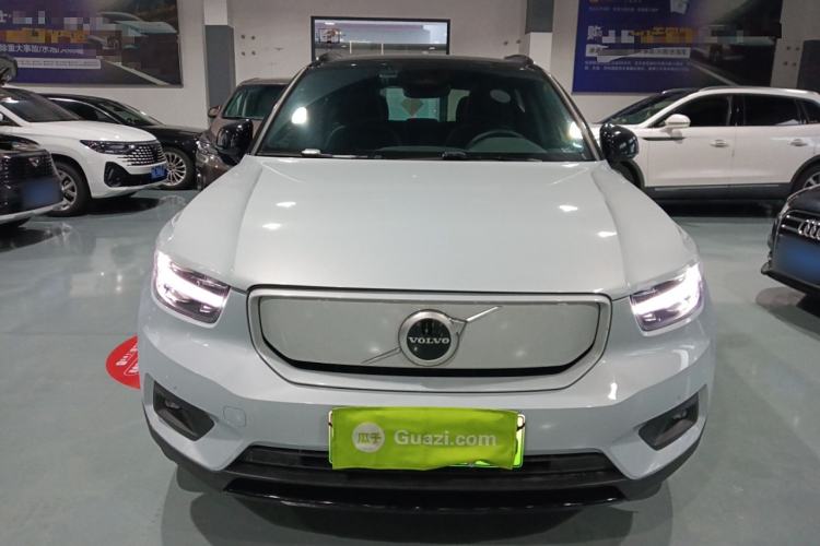 Used Volvo XC40 New Energy 2022 Four-Wheel Drive High-Performance Version Exterior 1
