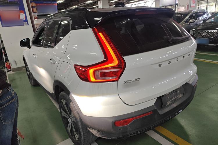 Used Volvo XC40 New Energy 2022 Long-Range Version Exterior 2