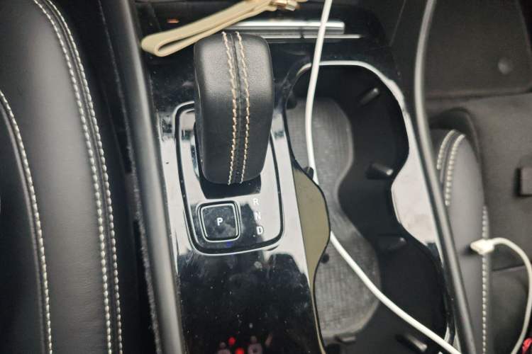 Used Volvo XC40 New Energy 2022 Long-Range PRO Version Gear Lever