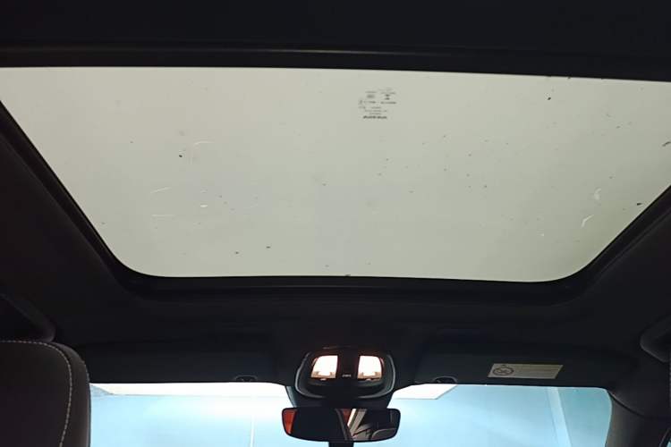 Used Volvo XC40 New Energy 2022 Long-Range PRO Version Headliner