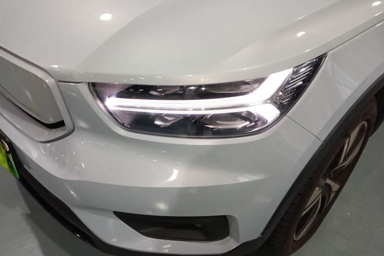 Used Volvo XC40 New Energy 2022 Four-Wheel Drive High-Performance Version Left Front Headlight