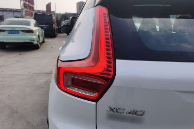 Used Volvo XC40 New Energy 2022 Long-Range PRO Version Left Rear Taillight