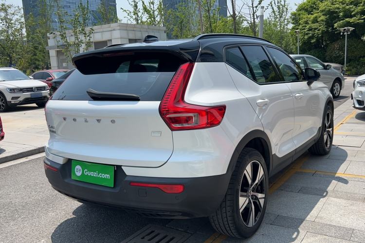 Used Volvo XC40 New Energy 2022 Long-Range Version Rear Right 45 Deg