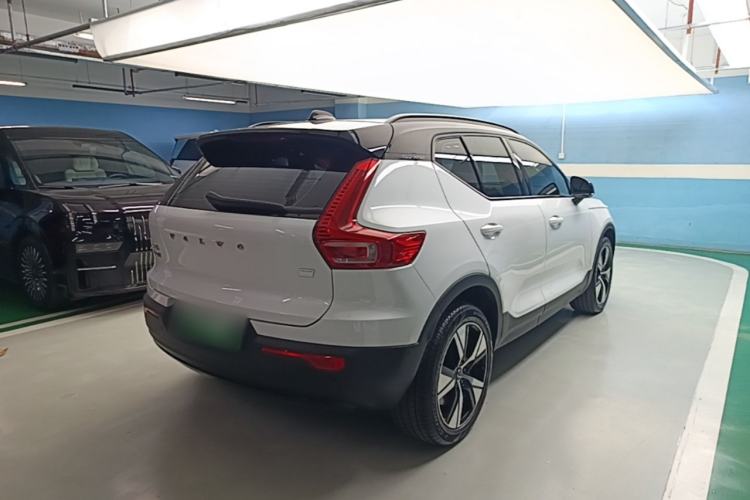 Used Volvo XC40 New Energy 2022 Long-Range PRO Version Rear Right 45 Deg