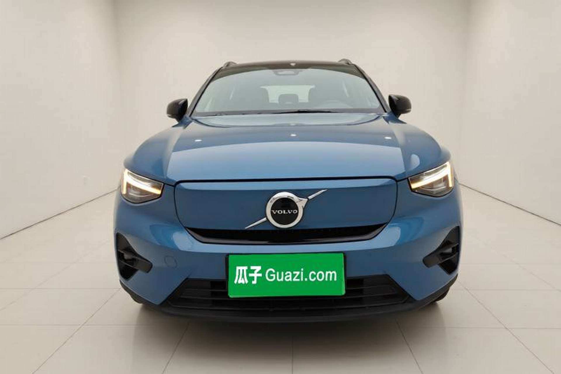 Used Volvo XC40 New Energy 2023 Long-Range PRO Version Front
