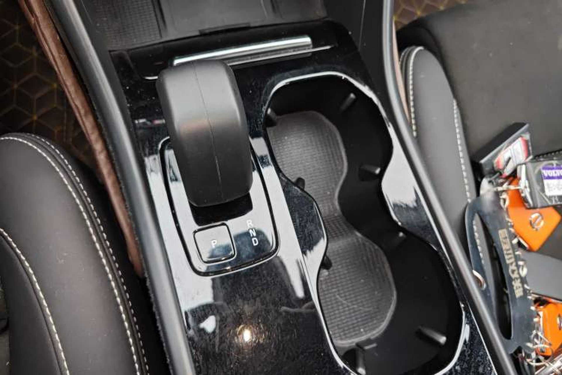 Used Volvo XC40 New Energy 2023 Long-Range PRO Version Gear Lever