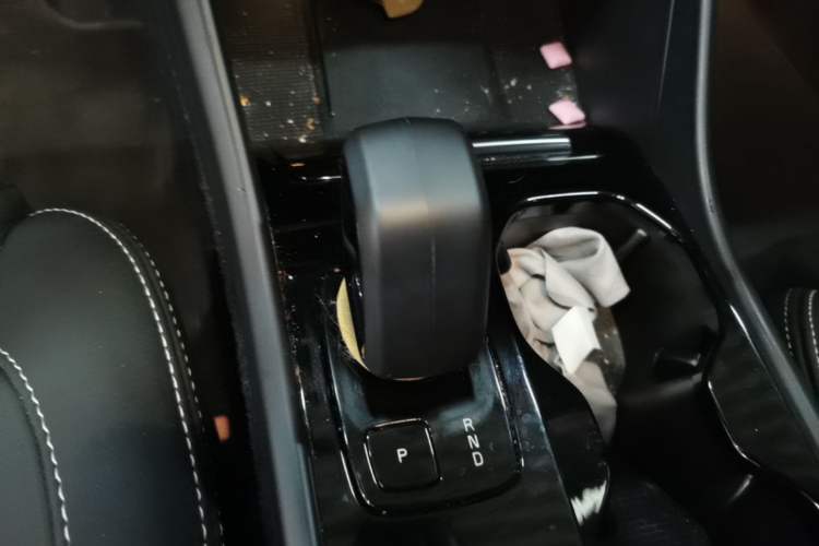 Used Volvo XC40 New Energy 2023 Long-Range Version Gear Lever