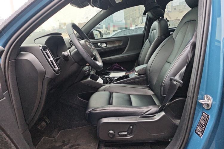 Used Volvo XC40 New Energy 2023 Long-Range Version Left Front Seat