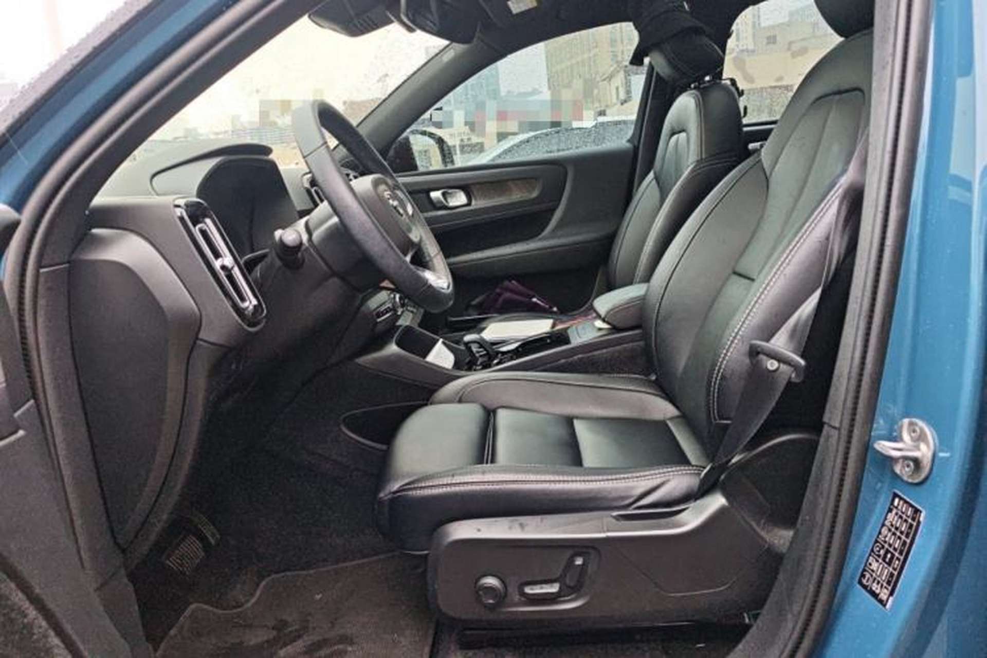 Used Volvo XC40 New Energy 2023 Long-Range Version Left Front Seat