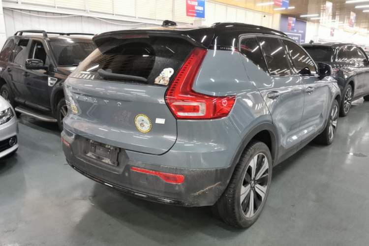 Used Volvo XC40 New Energy 2023 Long-Range Version Rear Right 45 Deg