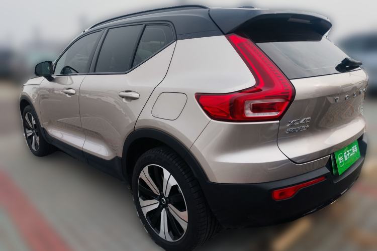 Used Volvo XC40 New Energy 2023 Long-Range PRO Version Rear Left 45 Deg