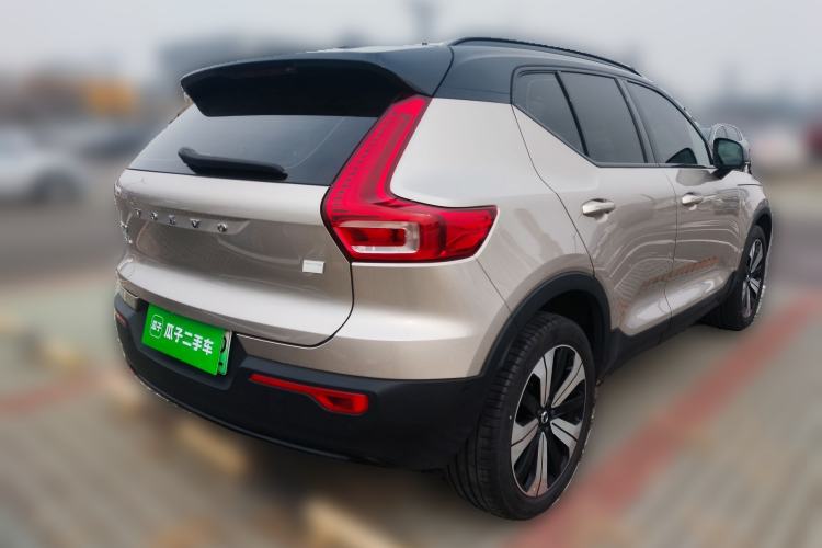 Used Volvo XC40 New Energy 2023 Long-Range PRO Version Rear Right 45 Deg