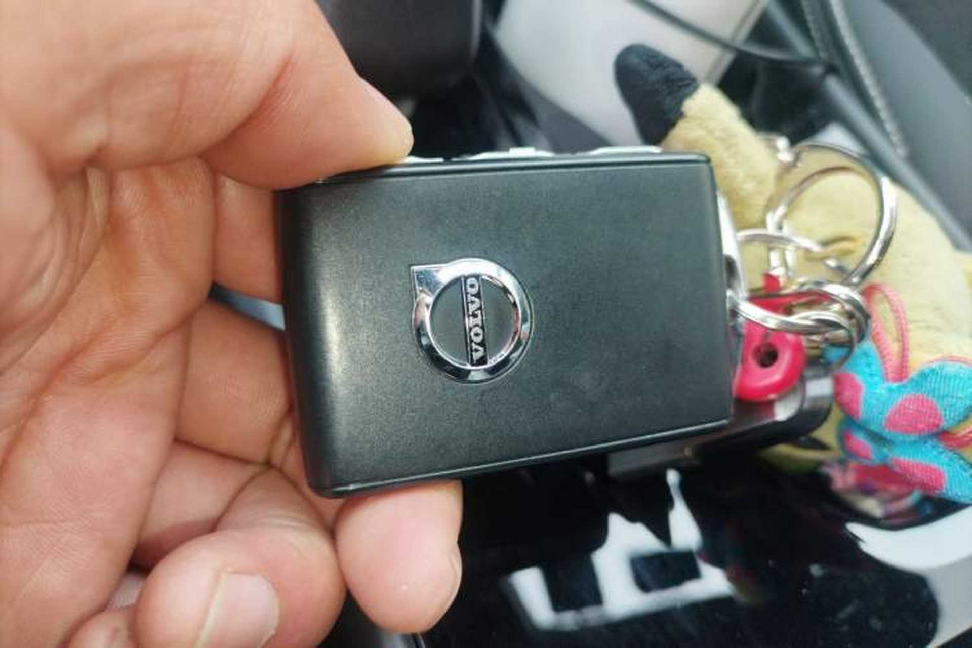 Used Volvo XC40 New Energy 2023 Long-Range PRO Version Vehicle Key