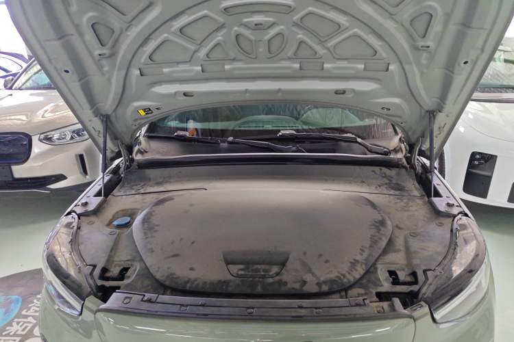 Used Volvo XC40 New Energy 2023 Long-Range PRO Version Engine Bay