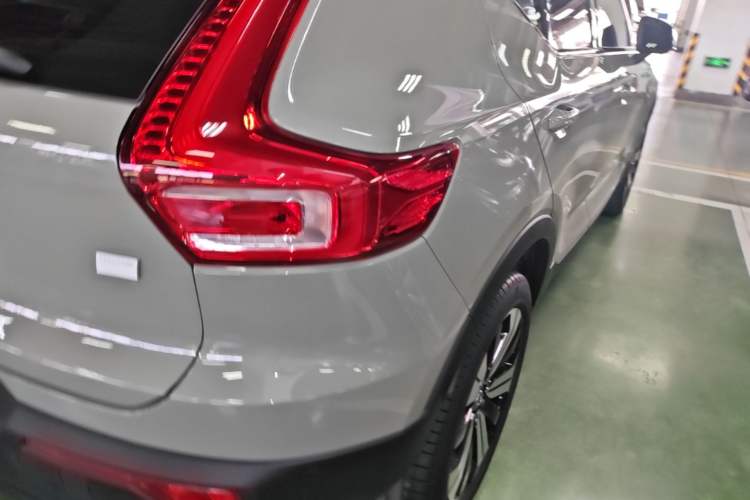 Used Volvo XC40 New Energy 2023 Long-Range Version Exterior 3