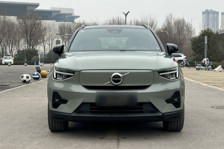 Used Volvo XC40 New Energy 2023 Four-Wheel-Drive High-Performance Version Exterior 6