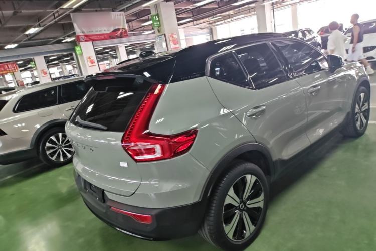 Used Volvo XC40 New Energy 2023 Long-Range Version Rear Right 45 Deg