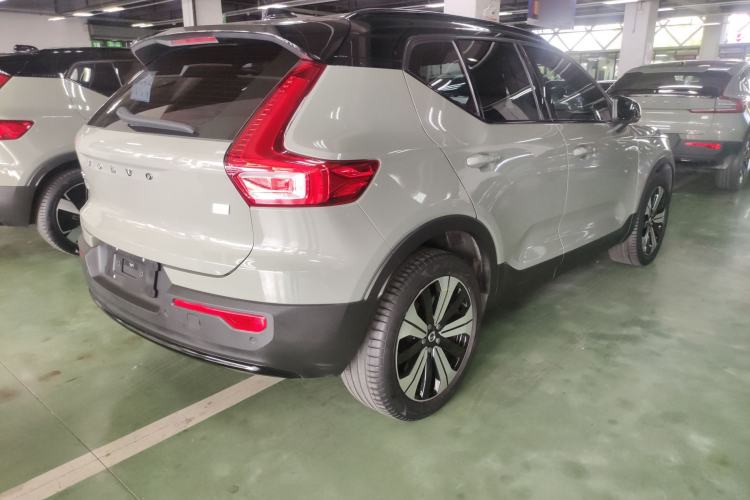 Used Volvo XC40 New Energy 2023 Long-Range Version Rear Right 45 Deg