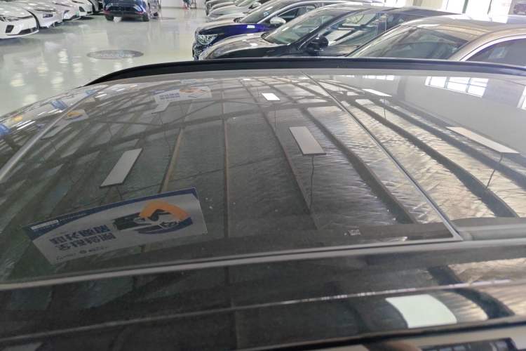 Used Volvo XC40 New Energy 2023 Long-Range PRO Version Roof