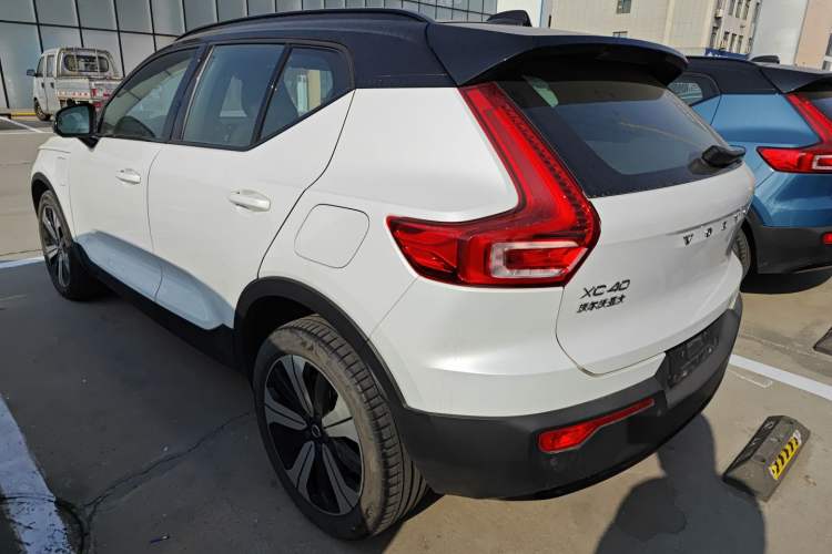 Used Volvo XC40 New Energy 2023 Long-Range Version Exterior 3