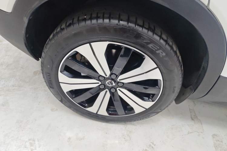 Used Volvo XC40 New Energy 2023 Long-Range PRO Version Exterior 8