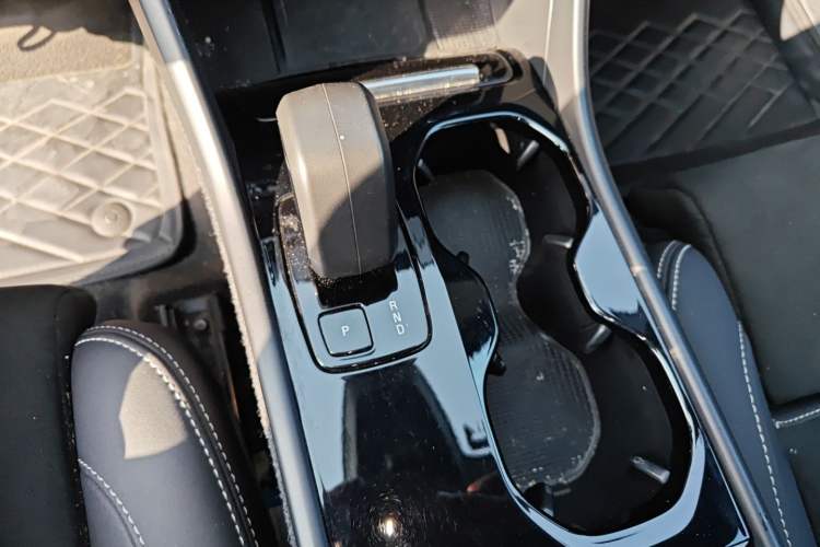 Used Volvo XC40 New Energy 2023 Long-Range Version Gear Lever