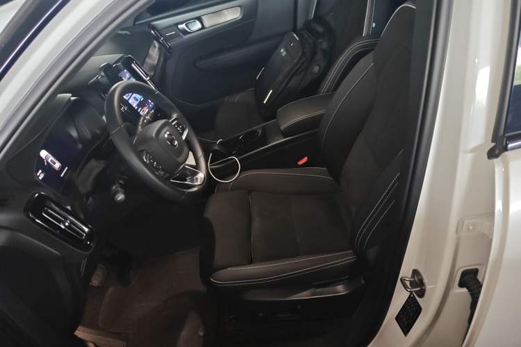 Used Volvo XC40 New Energy 2023 Long-Range PRO Version Left Front Seat