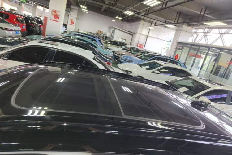 Used Volvo XC40 New Energy 2023 Long-Range Version Roof