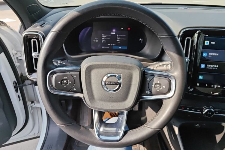 Used Volvo XC40 New Energy 2023 Long-Range Version Steering Wheel