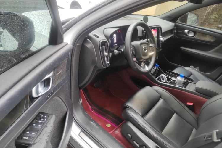 Used Volvo XC40 New Energy 2024 Long-Range PRO Version Driver Seat