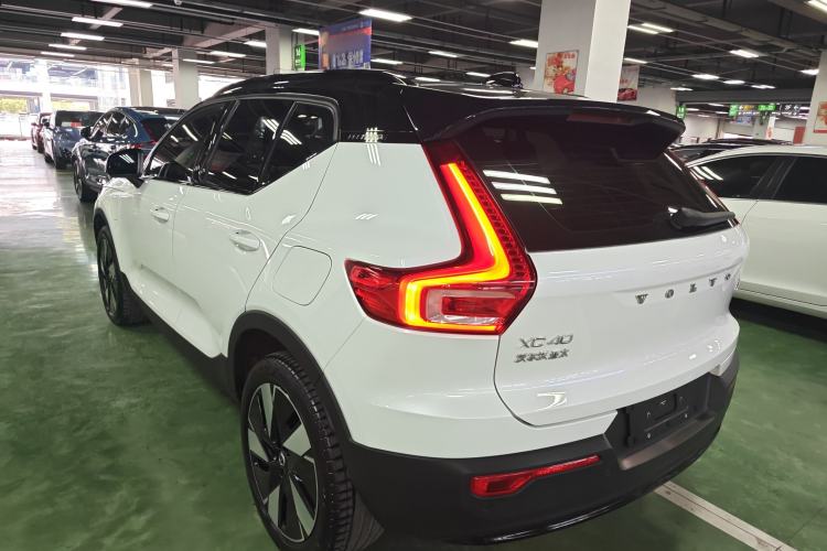 Used Volvo XC40 New Energy 2024 Long-Range PRO Version Exterior 2