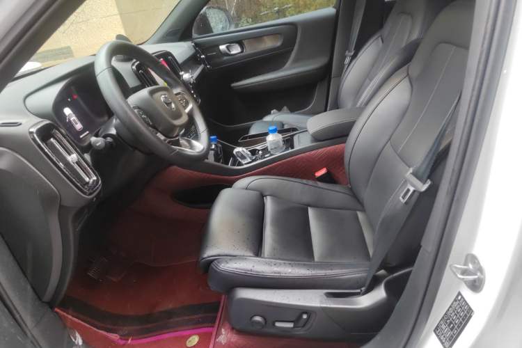 Used Volvo XC40 New Energy 2024 Long-Range PRO Version Left Front Seat