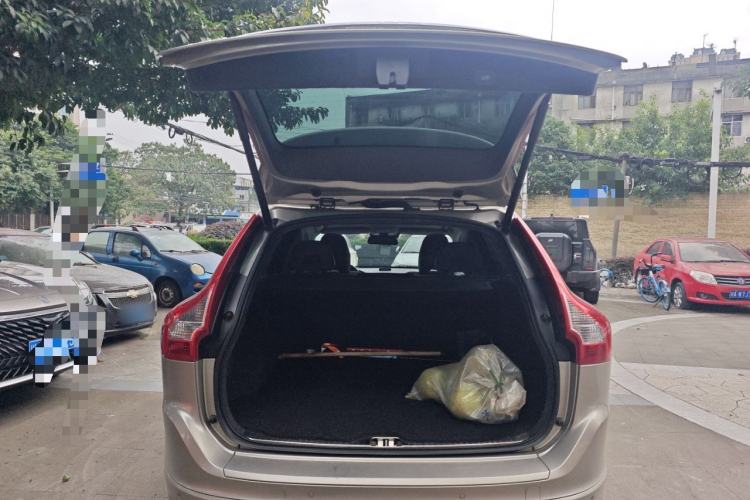 Used Volvo XC60 2014 Restyled T5 Zhiya Edition Trunk