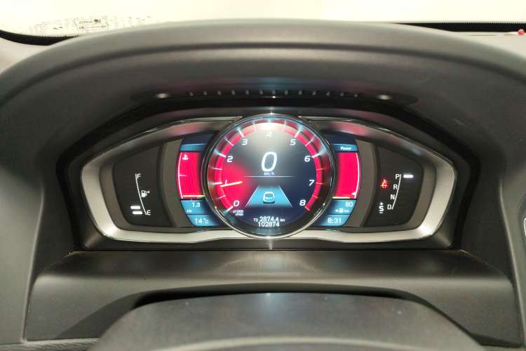 Used Volvo XC60 2014 Restyled T5 Zhiya Edition Instrument Cluster