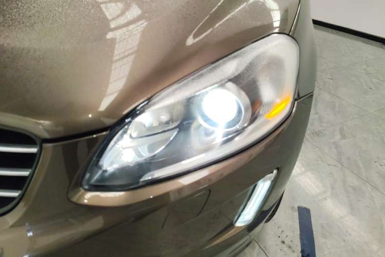 Used Volvo XC60 2014 Restyled T5 Zhiya Edition Left Front Headlight