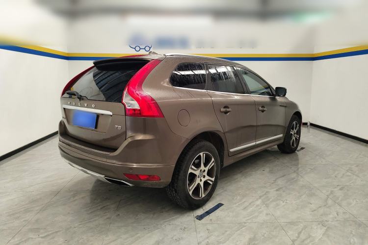Used Volvo XC60 2014 Restyled T5 Zhiya Edition Rear Right 45 Deg