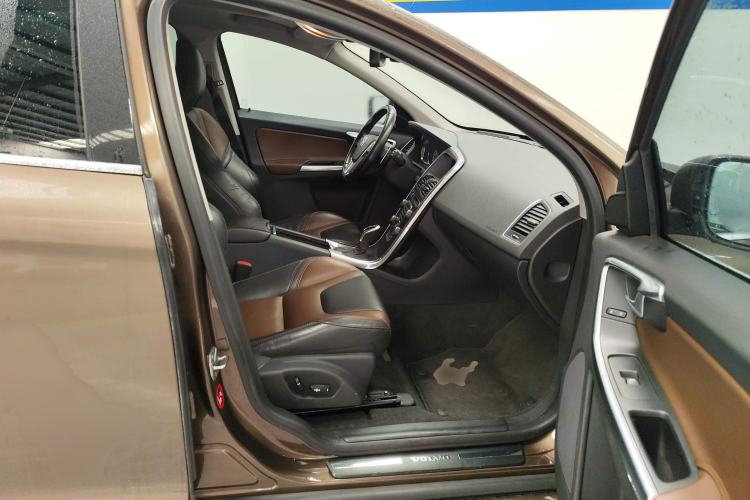 Used Volvo XC60 2014 Restyled T5 Zhiya Edition Right Front Seat