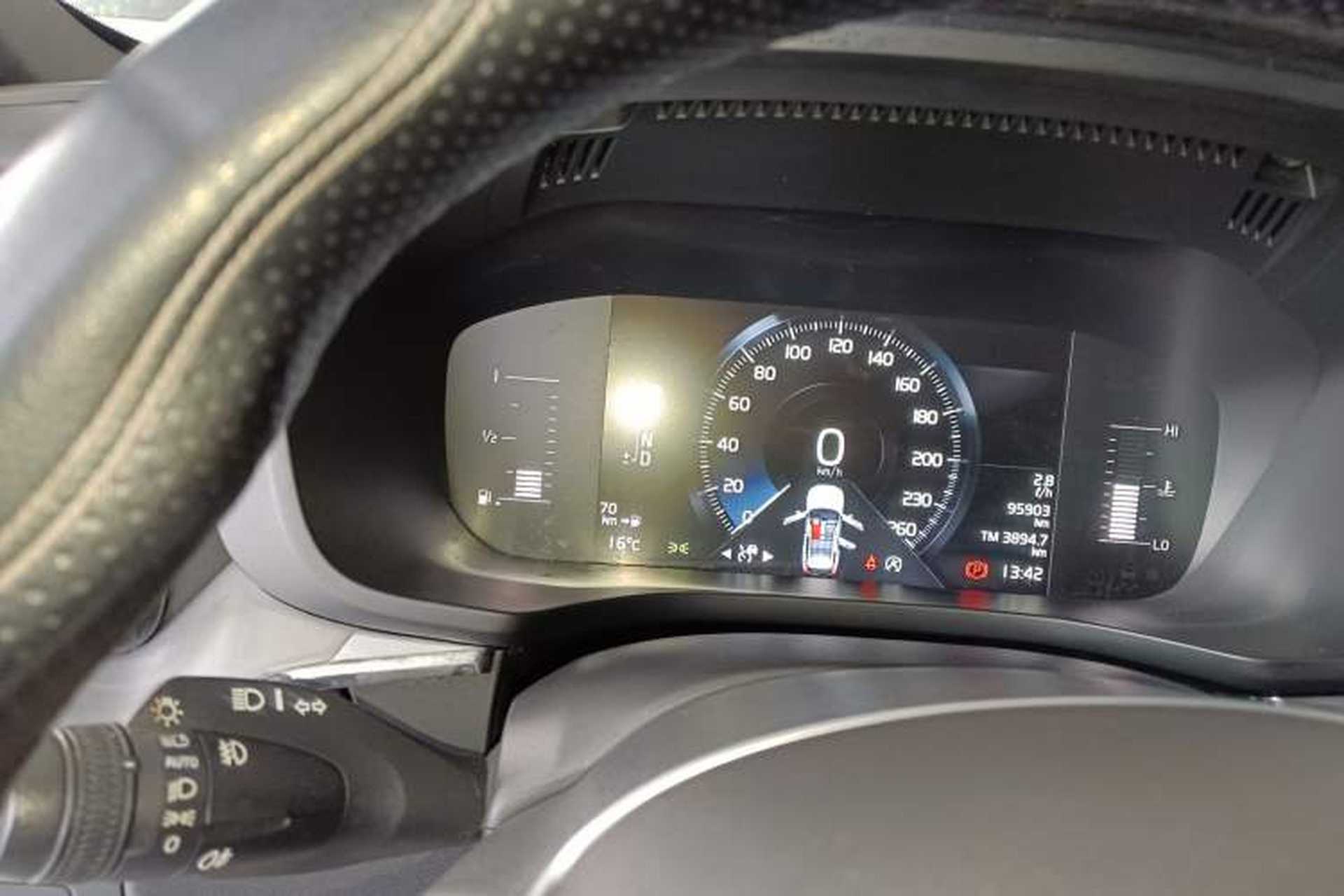 Used Volvo XC60 2019 T5 4x4 Smart Edition China V Standard Instrument Cluster