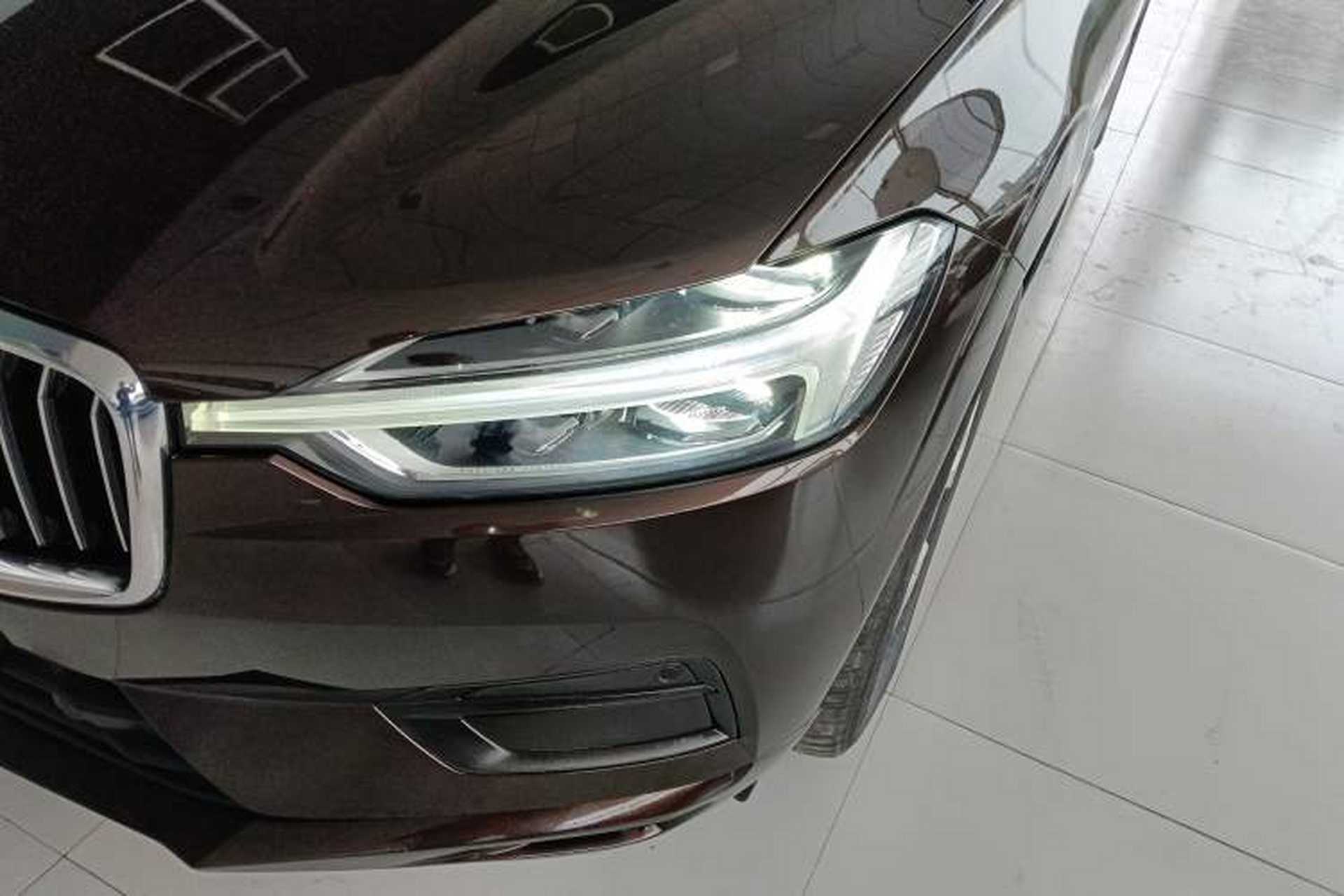 Used Volvo XC60 2019 T5 4x4 Smart Edition China V Standard Left Front Headlight