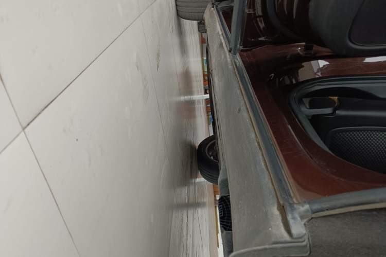 Used Volvo XC60 2019 T5 4x4 Smart Edition China V Standard Left Side Sill