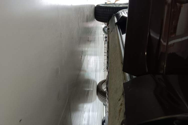 Used Volvo XC60 2019 T5 4x4 Smart Edition China V Standard Right Side Sill