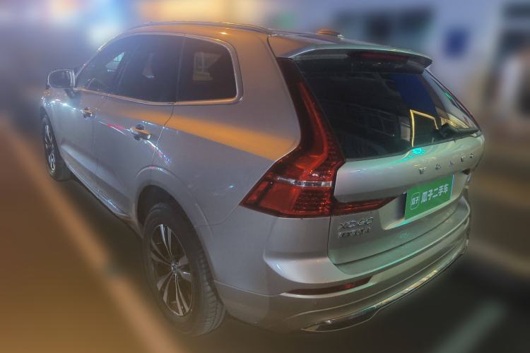 Used Volvo XC60 2023 B5 4x4 Smart Luxury Edition Rear Left 45 Deg