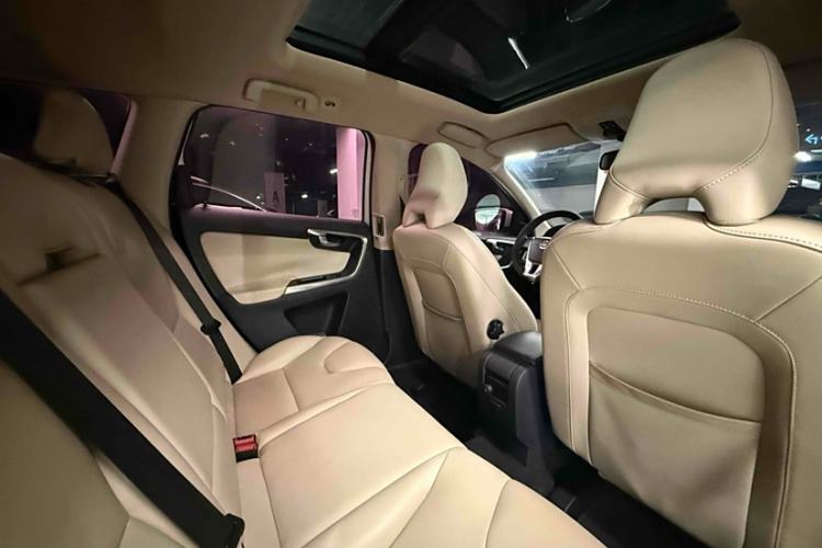 Used Volvo XC60 2014 T5 Zhiyi Edition Interior 12