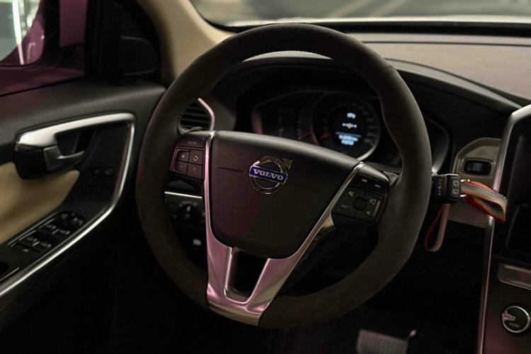 Used Volvo XC60 2014 T5 Zhiyi Edition Interior 13