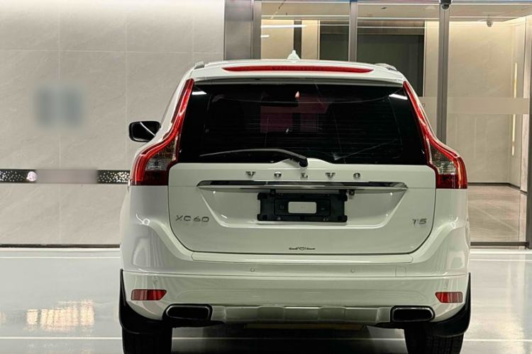 Used Volvo XC60 2014 T5 Zhiyi Edition Trunk
