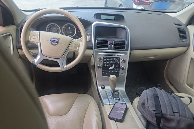 Used Volvo XC60 2009 T6 AWD Zhiya Edition Center Console