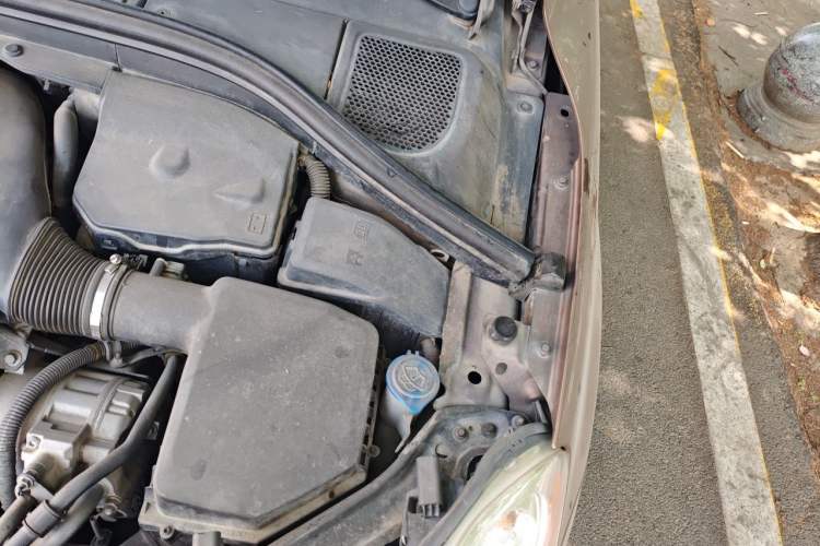 Used Volvo XC60 2009 T6 AWD Zhiya Edition Engine Bay Left