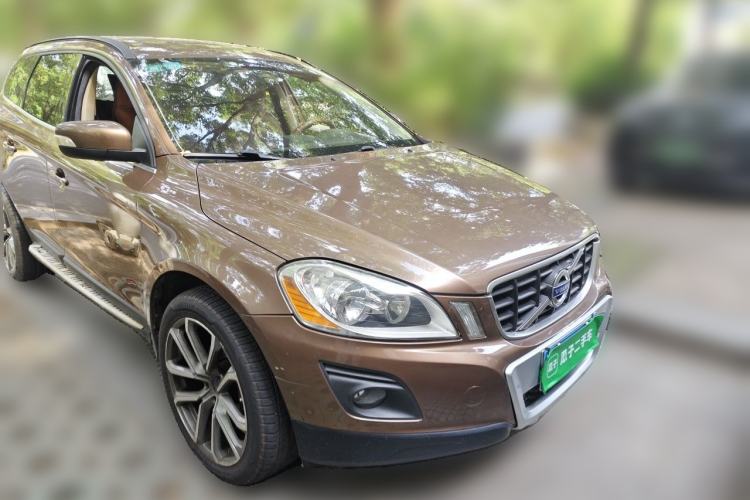 Used Volvo XC60 2009 T6 AWD Zhiya Edition Front Right 45 Deg