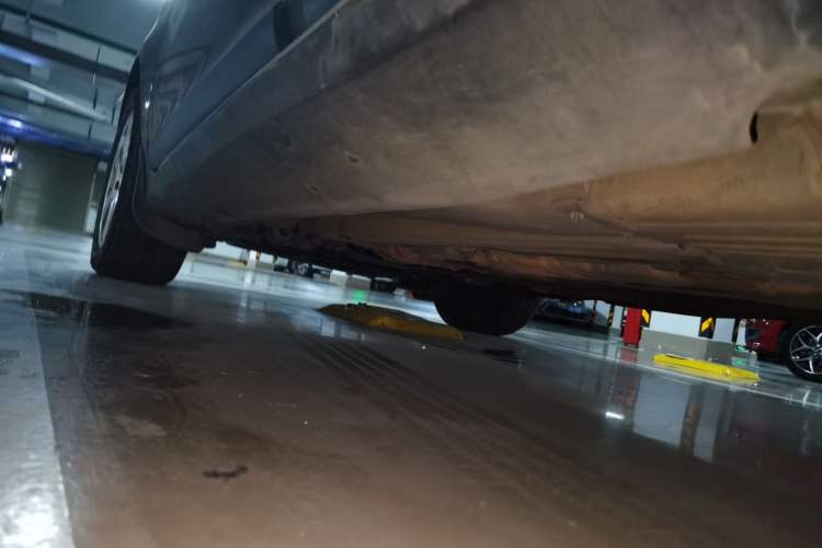 Used Volvo XC60 2010 T6 AWD Zhiya Edition Chassis Rear Left